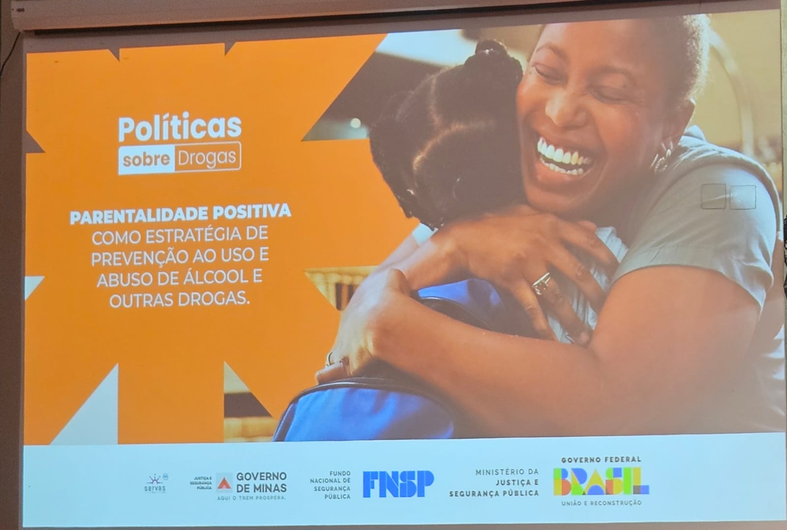 “Parentalidade Positiva como Estratégia de Prevenção ao Uso de Drogas”