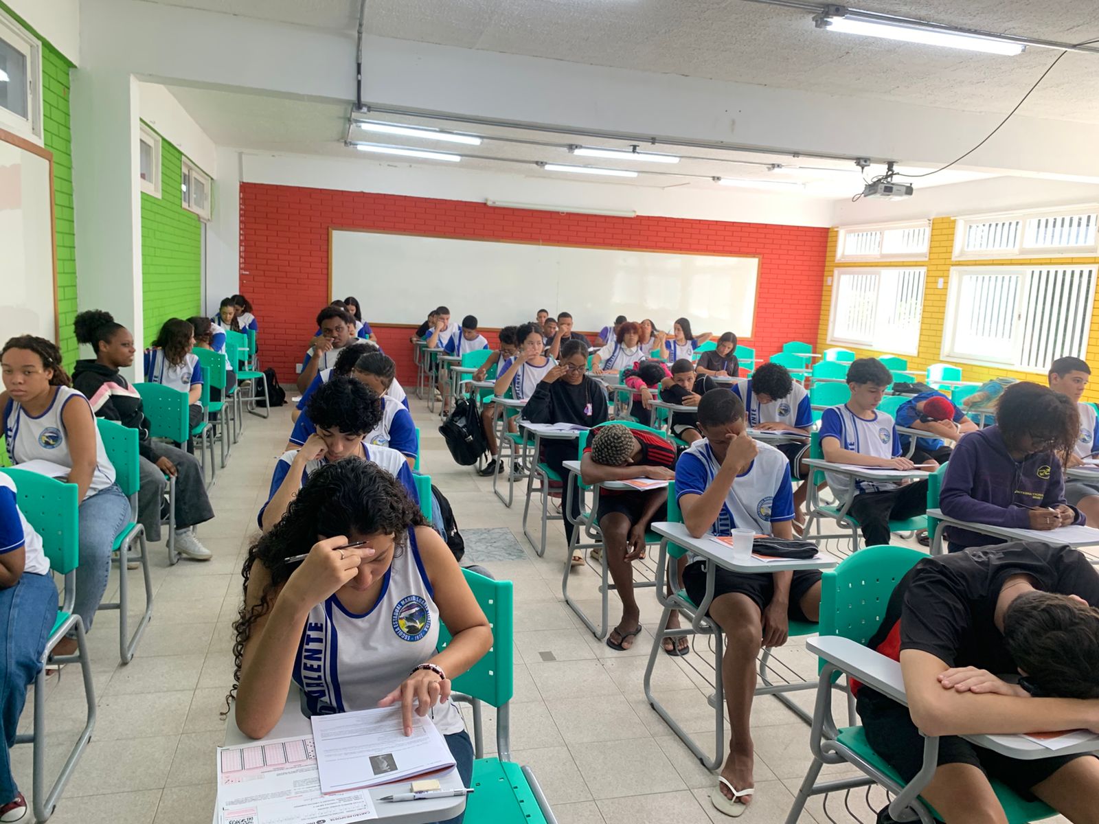 Simulado Enem 2026 mobiliza escolas da SRE Leopoldina